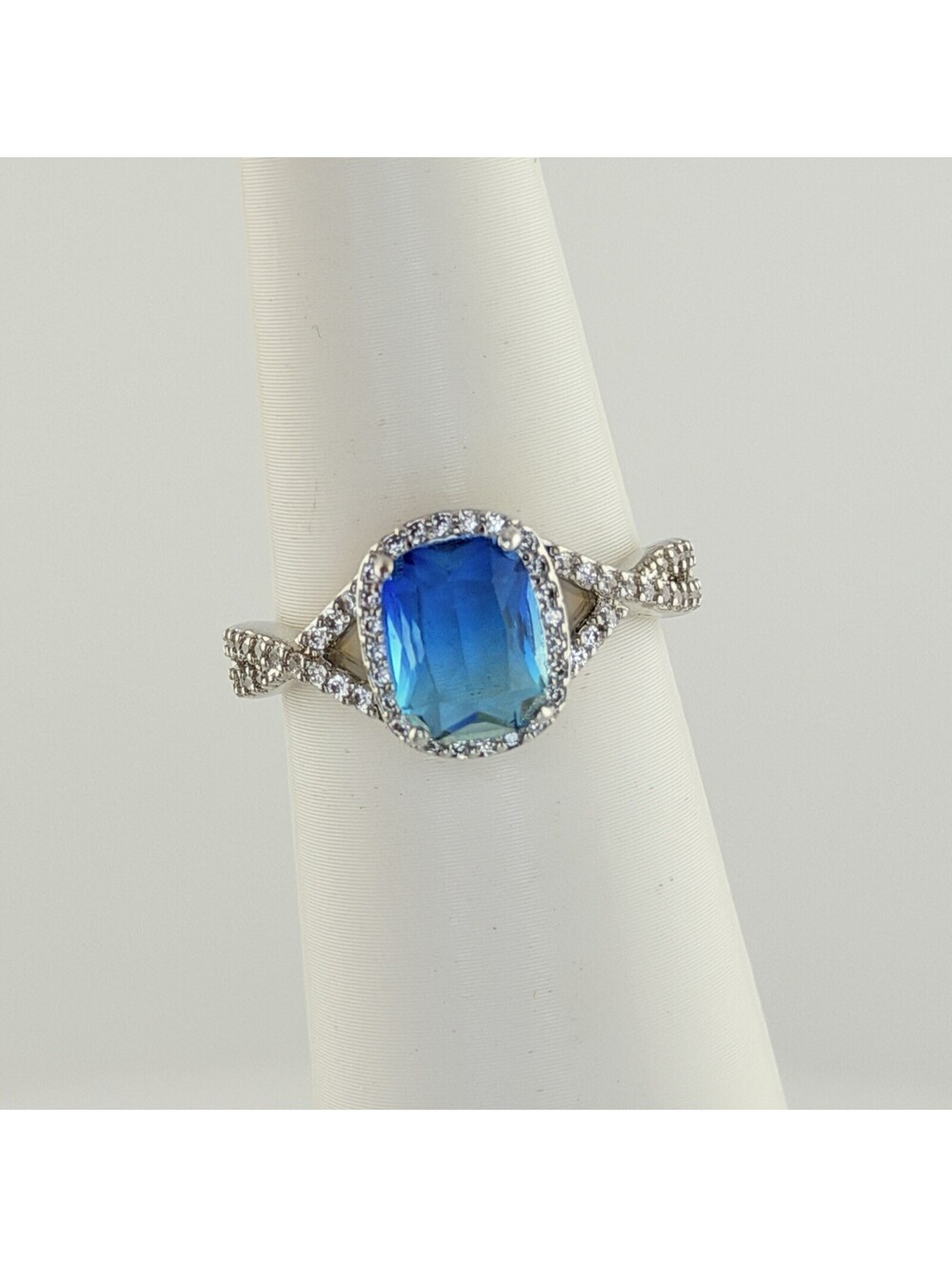 Bomb Party Sz 8 Retro RBP2128 “Happy Anywhere” Azure Blue Bicolor on Rhodium